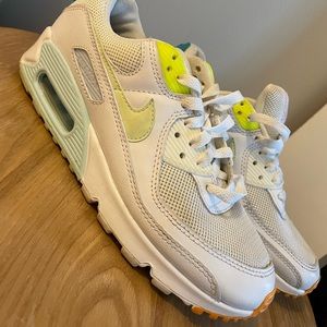 AIR MAX 90 PASTEL